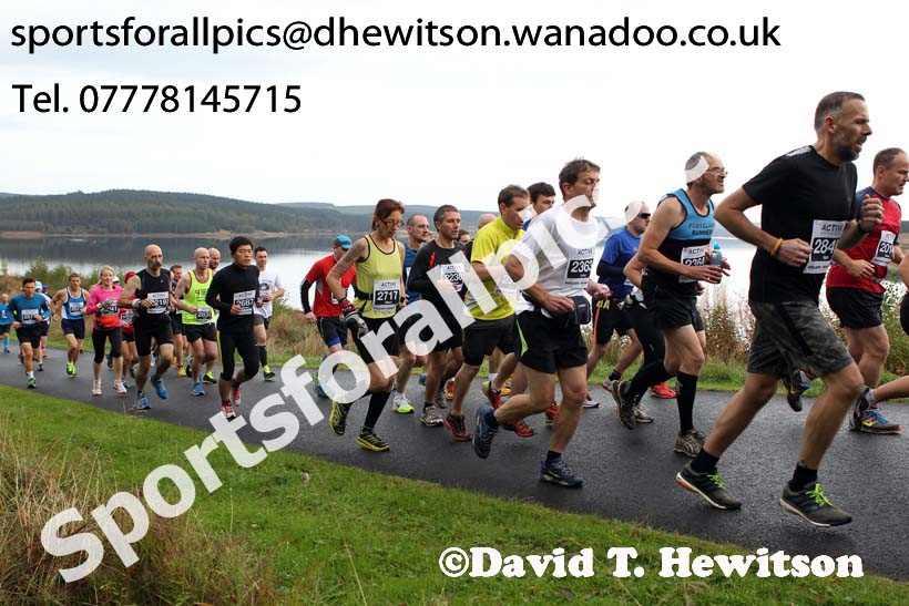 Start of the Kielder Marathon. Photo: David T. Hewitson/Sports for All Pics